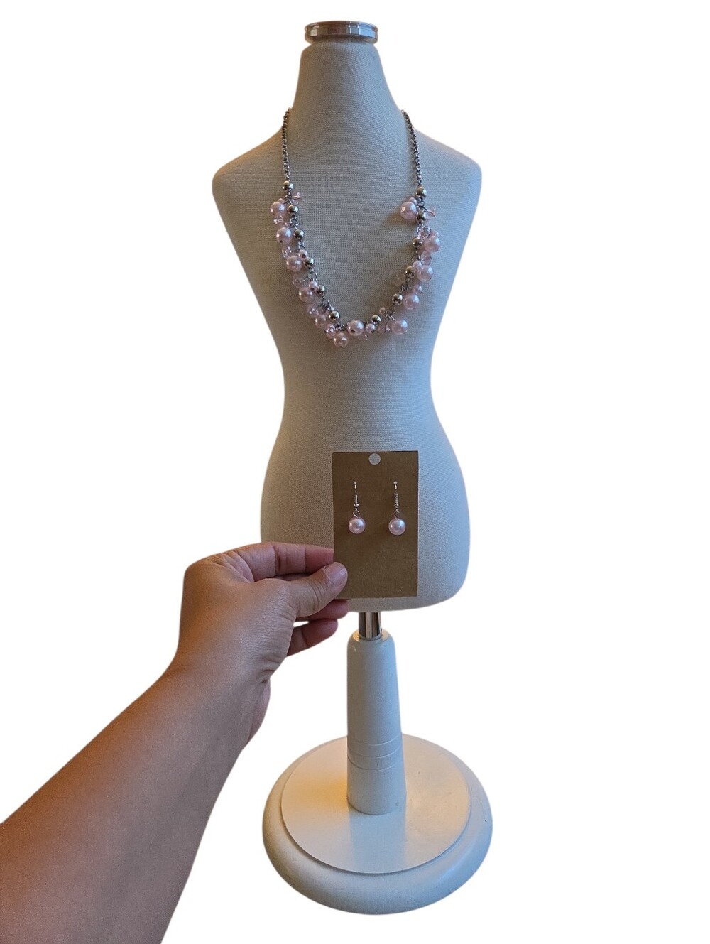 Silver Toned Pink Pearl Cluster Necklace and Drop Earrings Set 18"